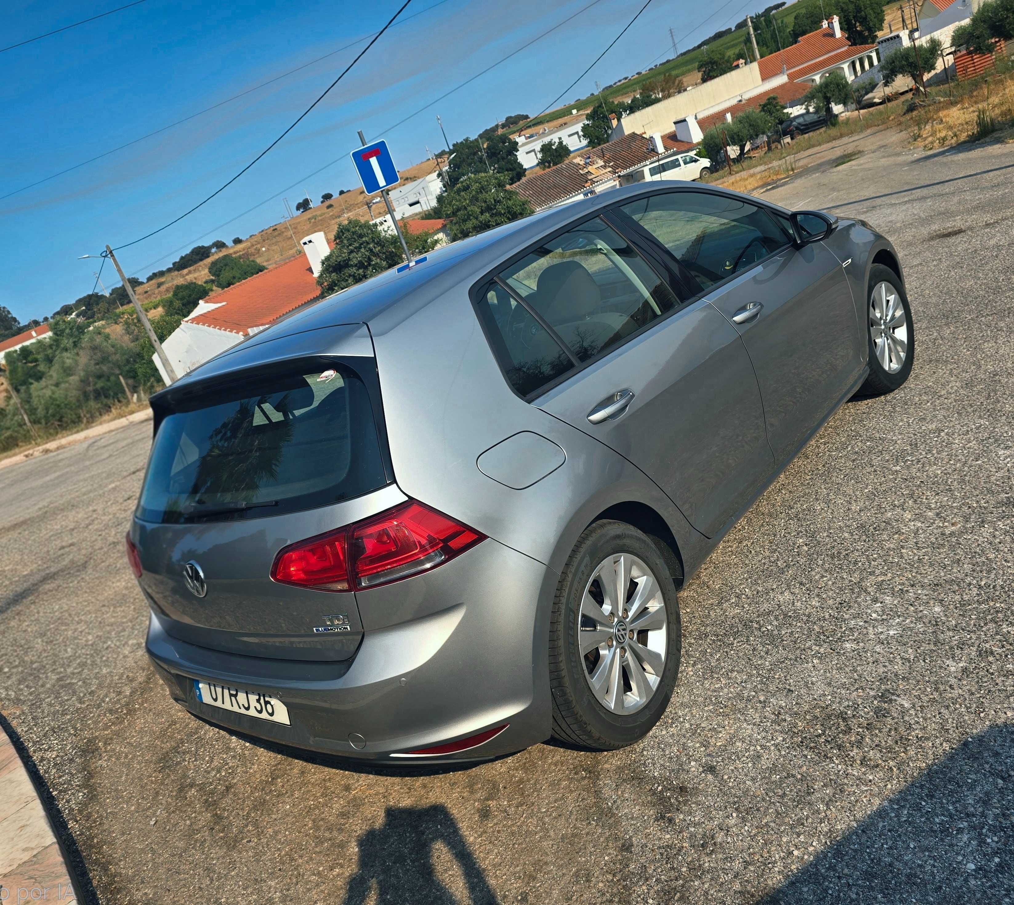 VW GOLF VII 1.6 BLUEMOTION (ver descrição)