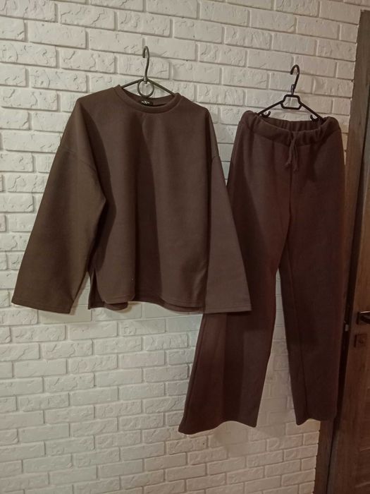 Теплий коричневий костюм р.Л-Хл