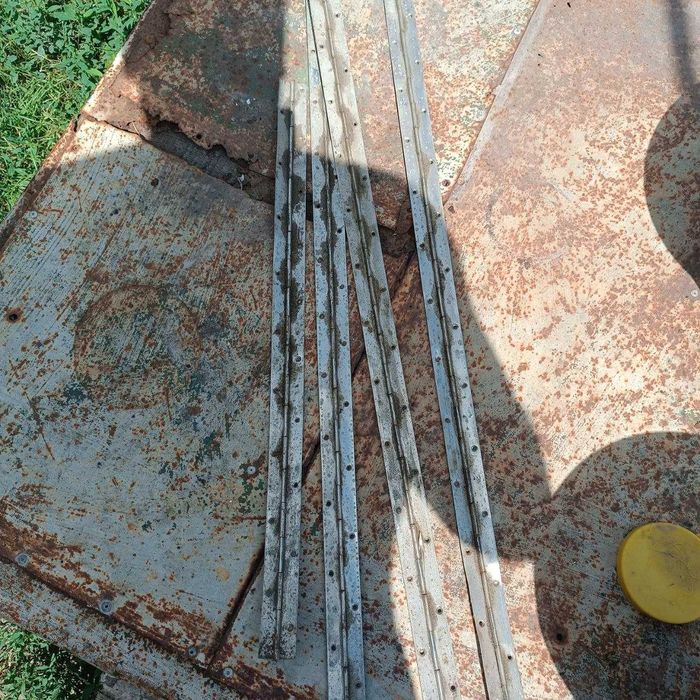 Рояльні петлі для меблів (довгі, металеві) – набір різних розмірів