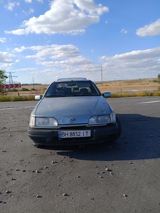 Форд сиера 2.0 donc