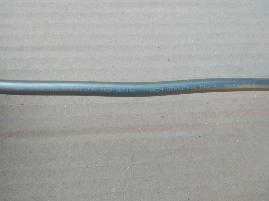 Acoustic research audio кабель 3.6 метра