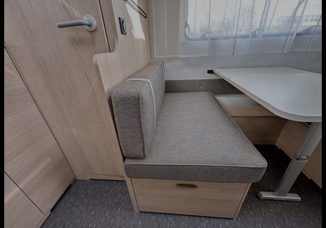 Jak Nowa przyczepa kempingowa Adria Aviva DMC 1350kg