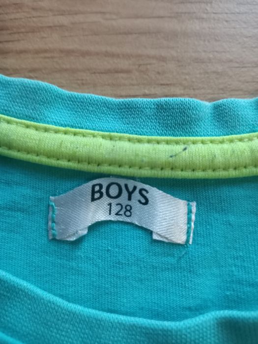 Koszulka krótki rękaw dla chłopca w wieku 7-8 lat rozm. 128 Pepco