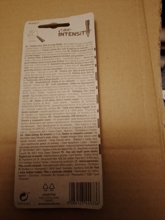 Cienkopisy BIC zestaw 4 sztuki zieleń czerń granat czerwony