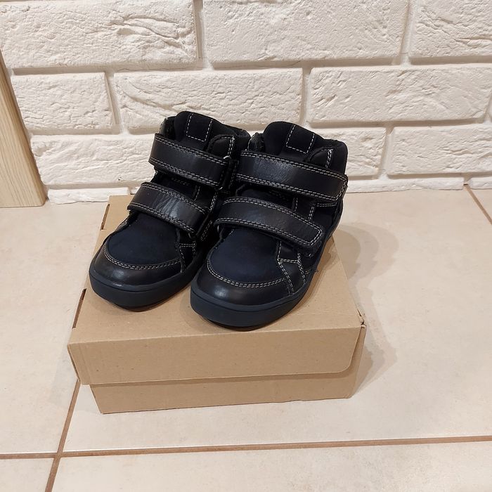 Buty trzewiki firmy BARTEK