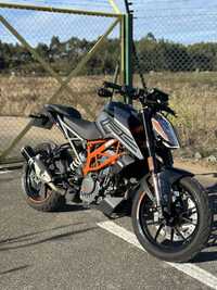 Ktm duke 125 como nova