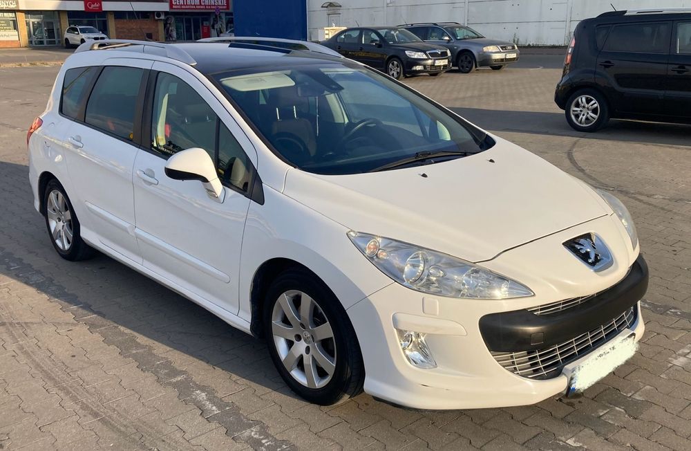 Peugeot 308 Peugeot 308SW, 1,6 THP benzyna, 2010, dach panoramiczny