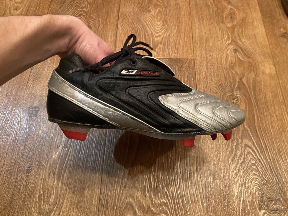 Футбольные бутсы Reebok 40.5-41 (26 см)