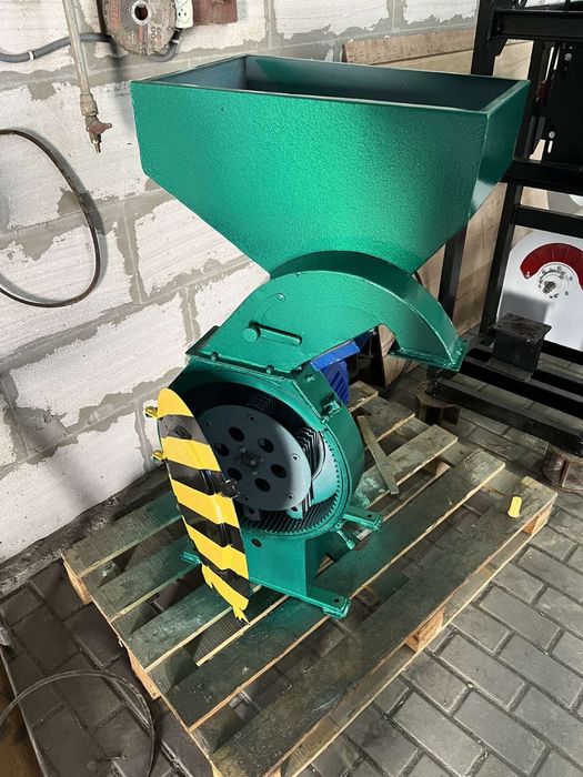 Дробилка для зерна ДМБ Дробарка для зерна