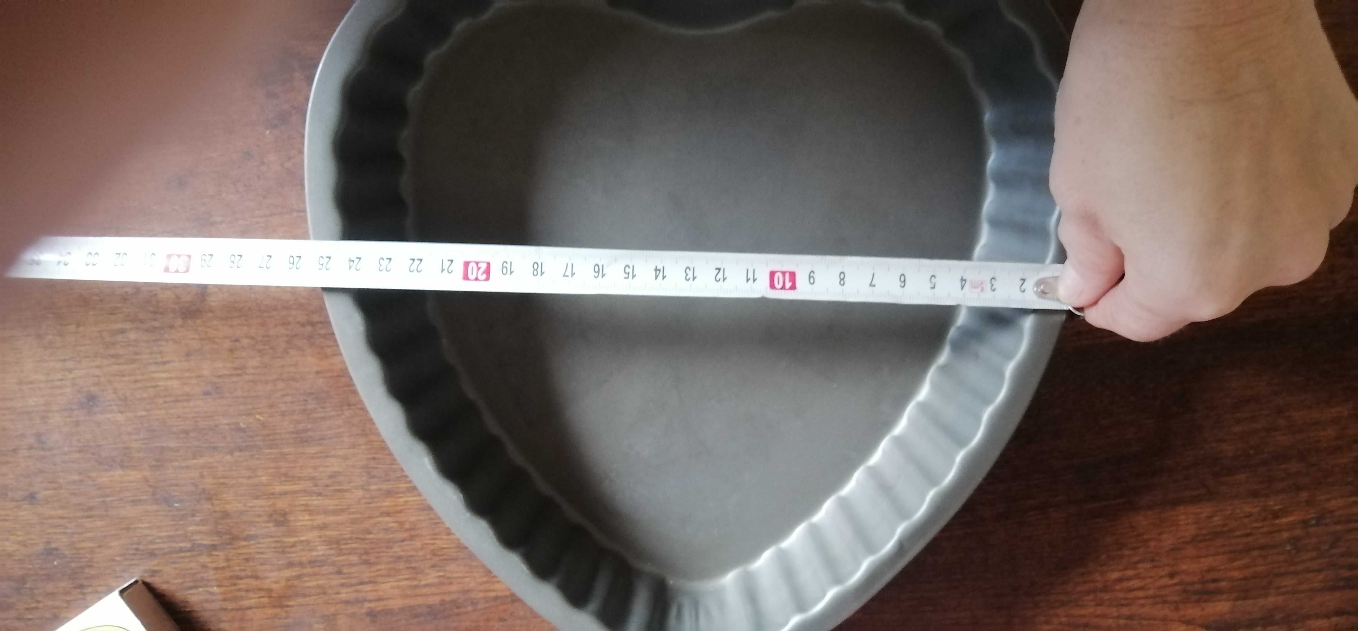 Forma do pieczenia metalowa serce nieprzywieralna