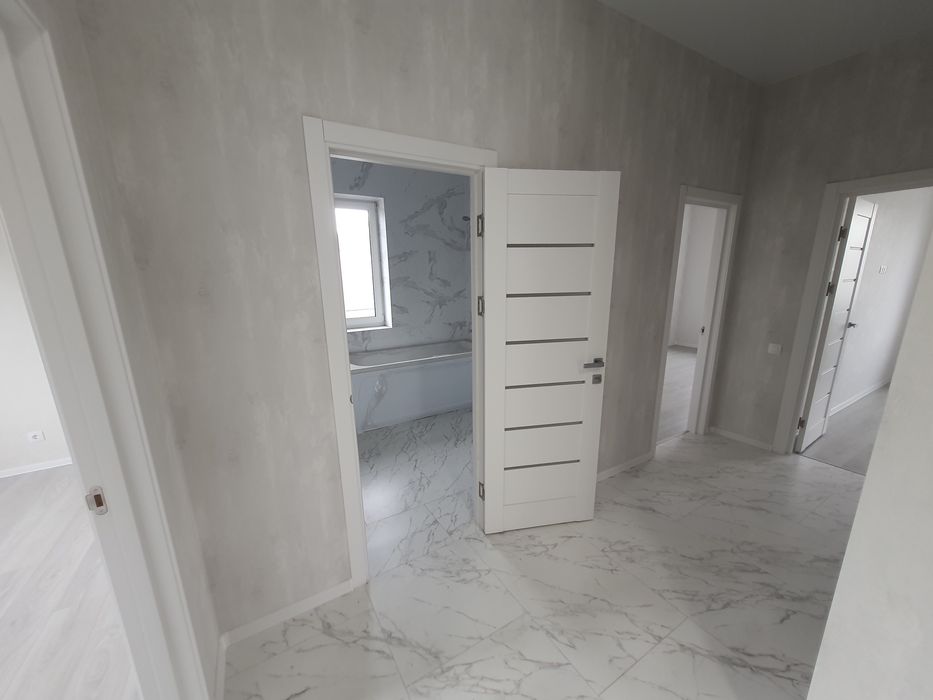Продам Будинок з ремонтом,  105м2, р- н  вул. Лісна