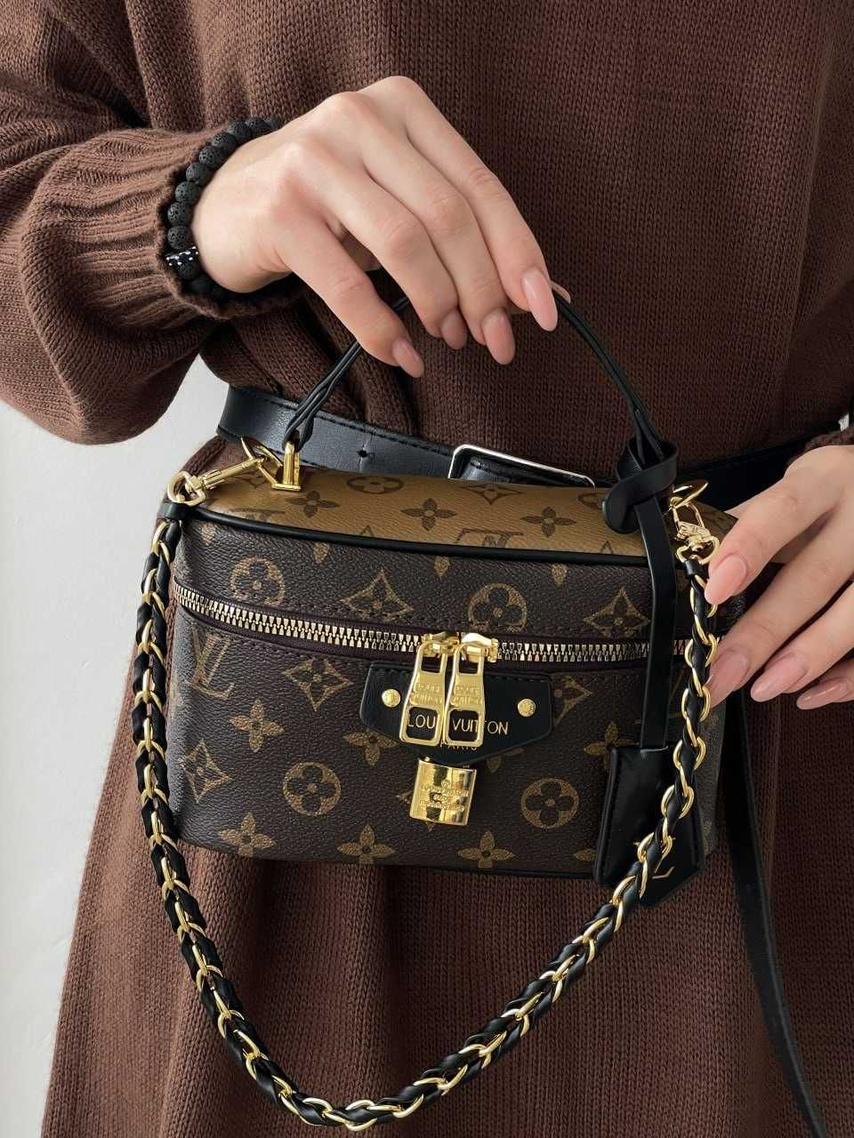 Сумка Louis Vuitton Classic Lambskin Сумочка Луї Віттон Сумка LV