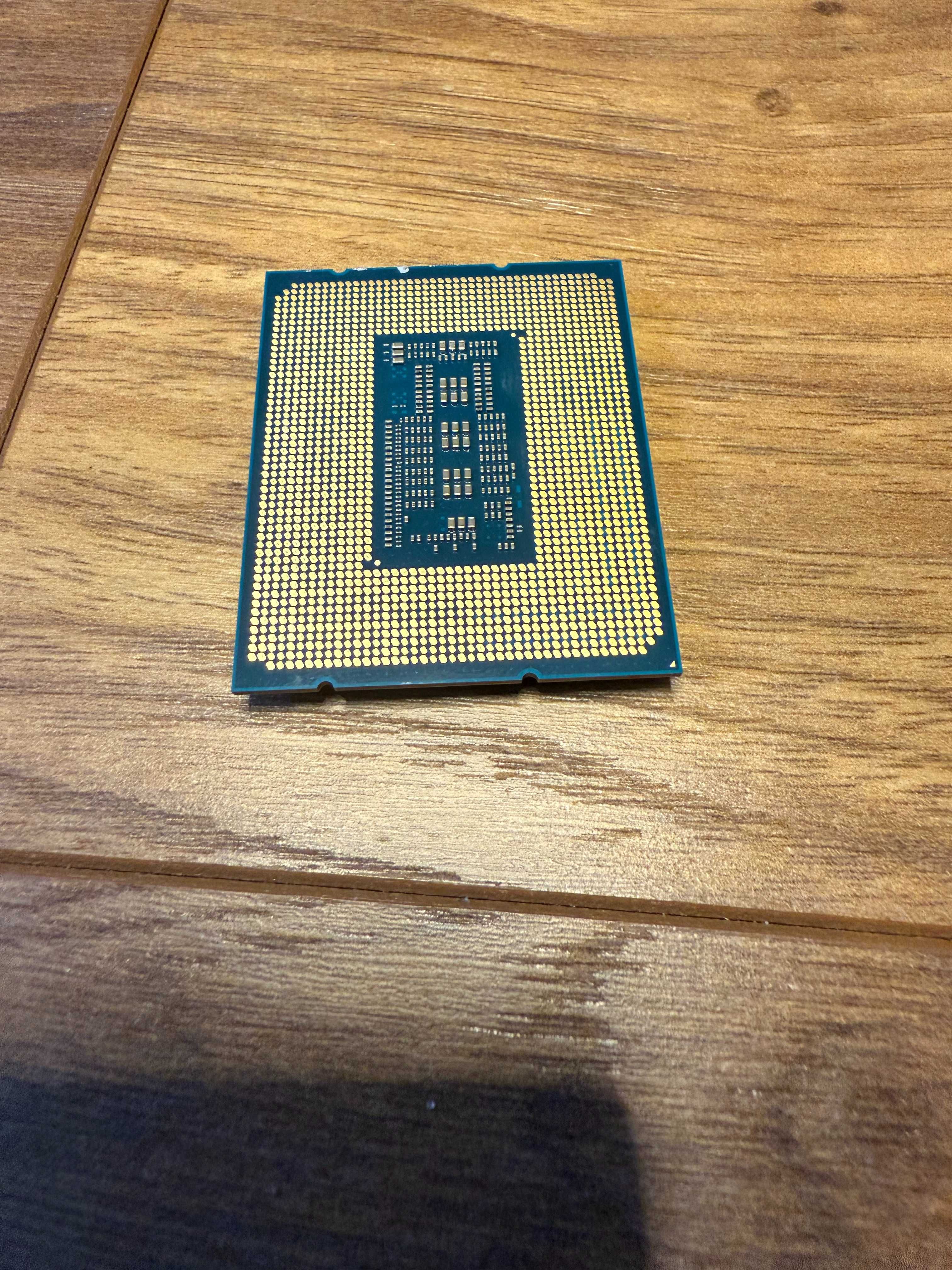 Core i5-13600KF, 2.6 GHz, 24 MB