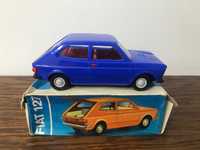 Piko Fiat 127 DDR zabawka samochód na napęd vintage PRL