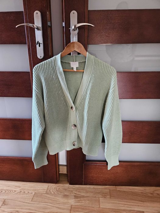 zielony sweter H&M