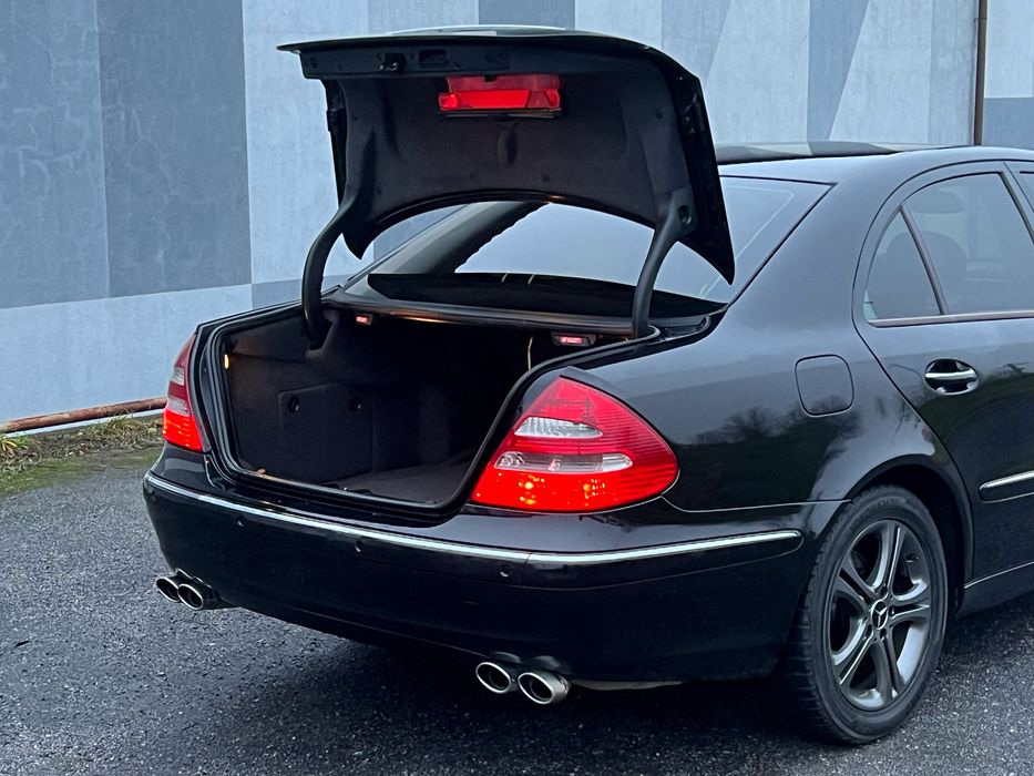 Mercedes-Benz E-Class W211 2.7CDI