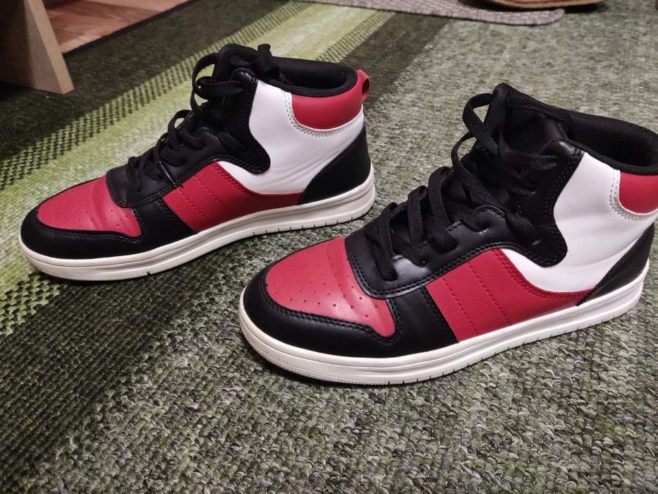 Кросівки високі Primark 40 розмір