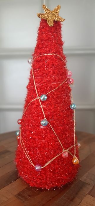 Árvore de Natal decorativa, em croché