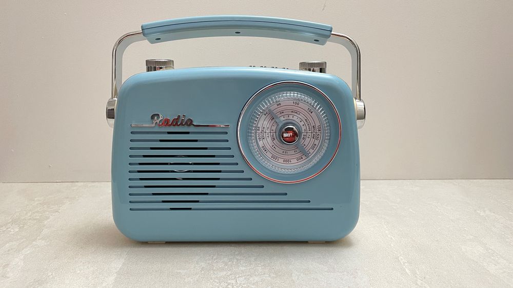 Ретро радио блютуз колонка