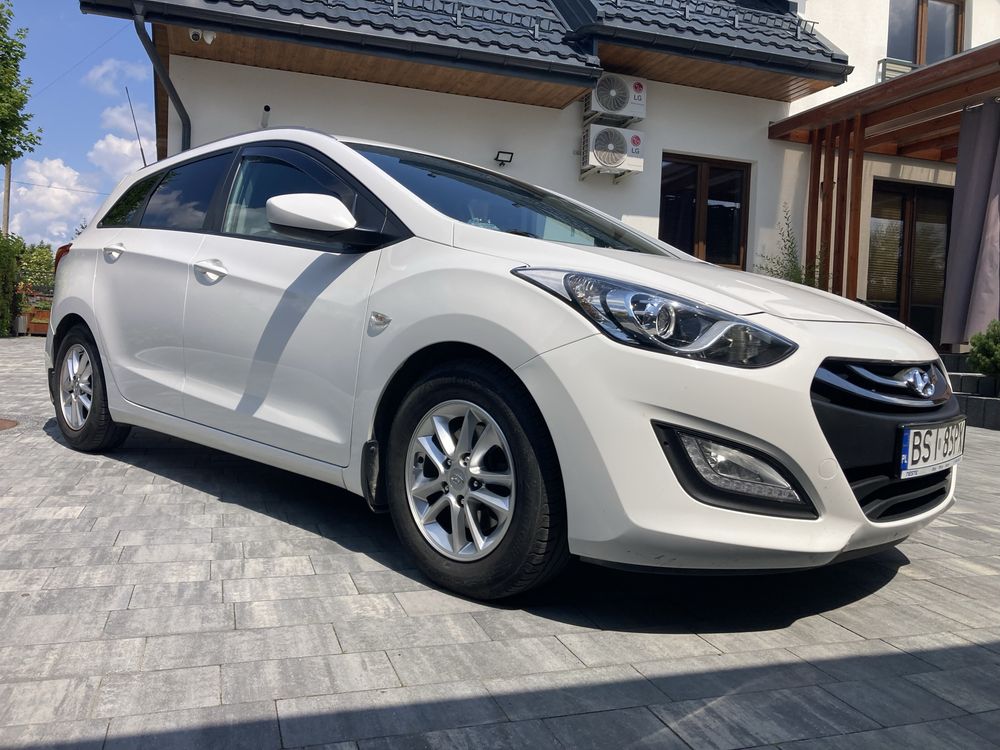 Hyundai i30 wagon 1,4D 90KM 2014r Salon Polska