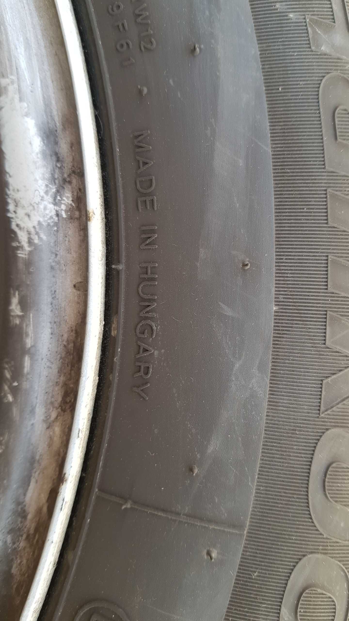 215 65 15 С Hankook зима пара