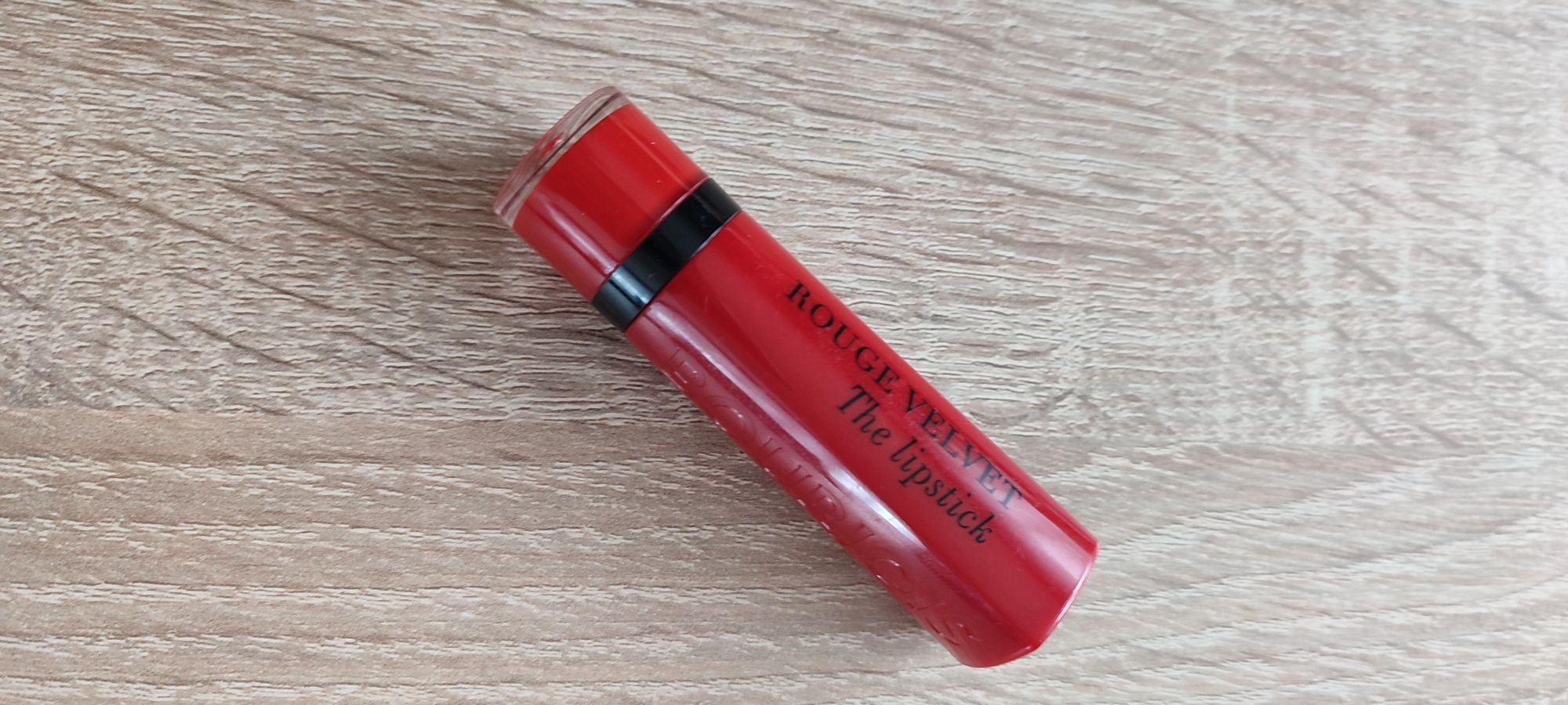 Szminka pomadka matowa Bourjois rouge Velvet 08