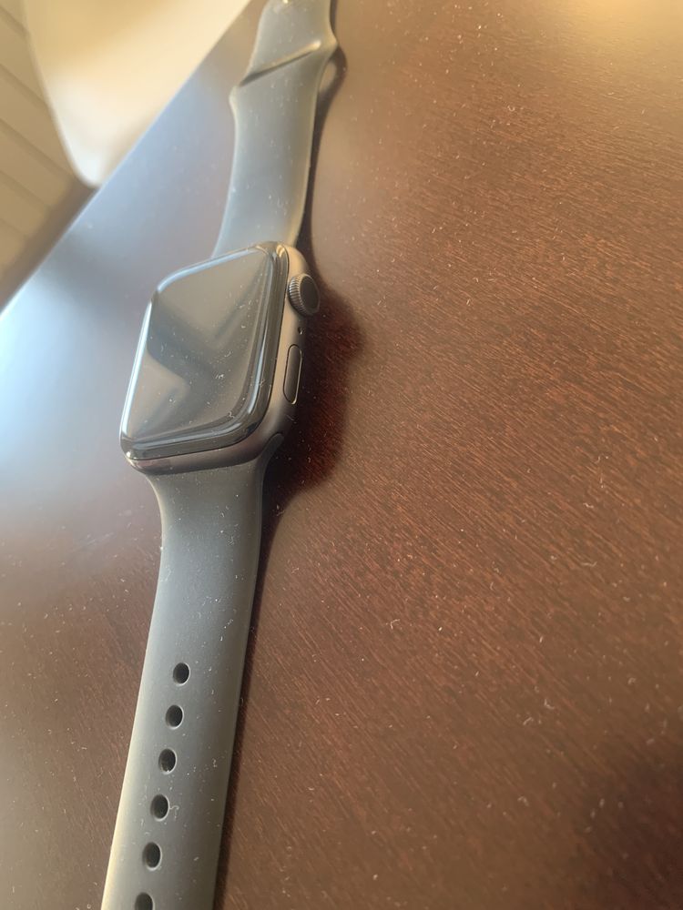 Zegarek Apple iwatch 6