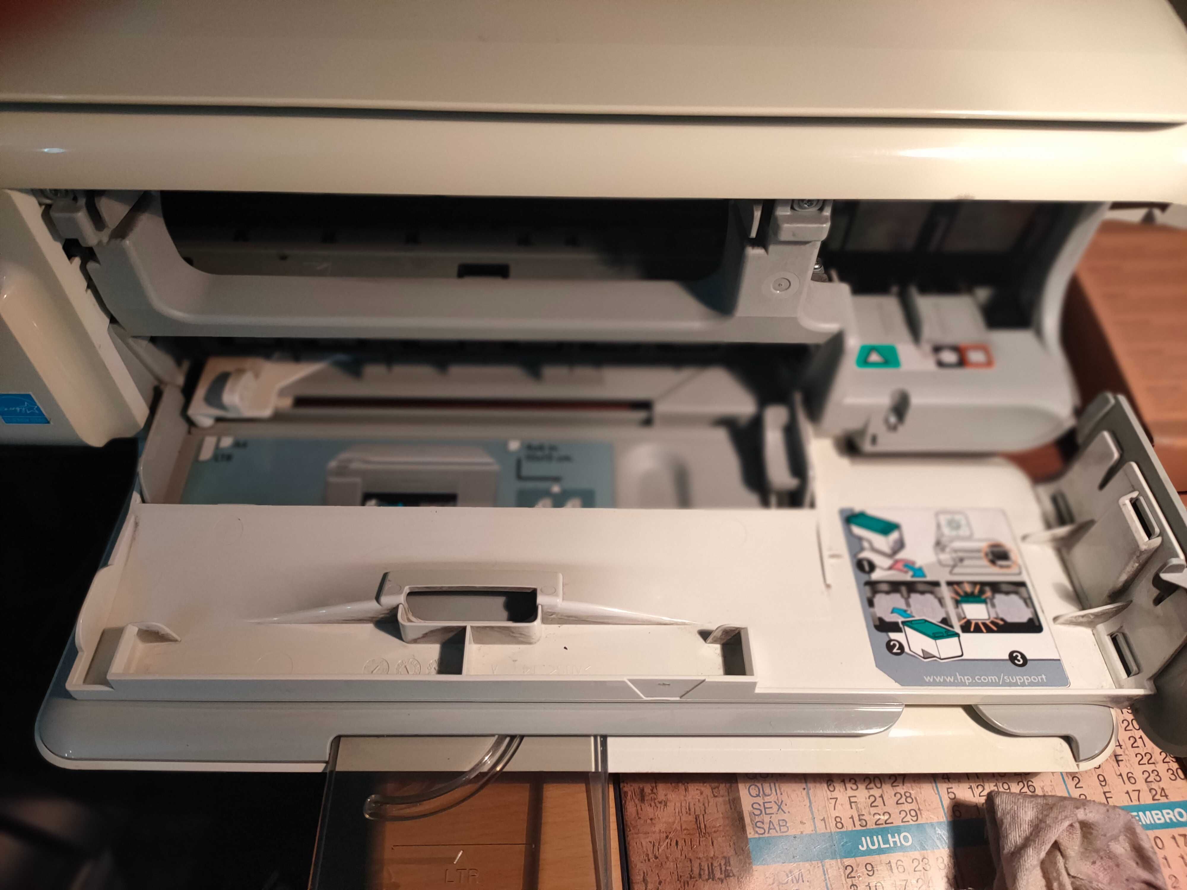 Impressora e Scanners Hhotosmart C4480 All-in- One