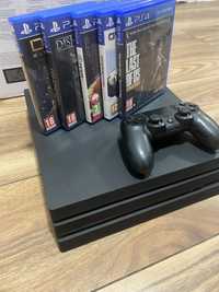 Konsola Play Station 4 PRO 1 TB + GRY