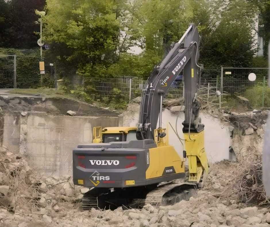 Wyburzenia | rozbiórki budynków | utylizacja odpadów | roboty ziemne |