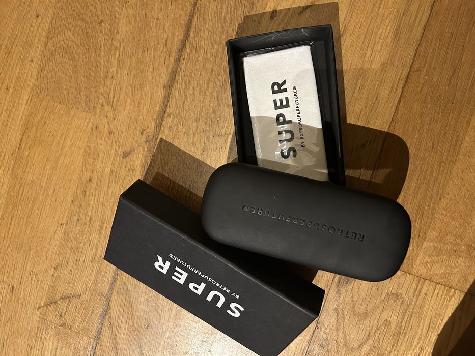 Armação óculos Retrosuperfuture