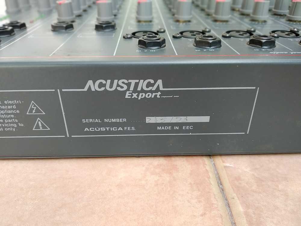 Mesa de Mistura Som - ACUSTICA Export MX 8/2B