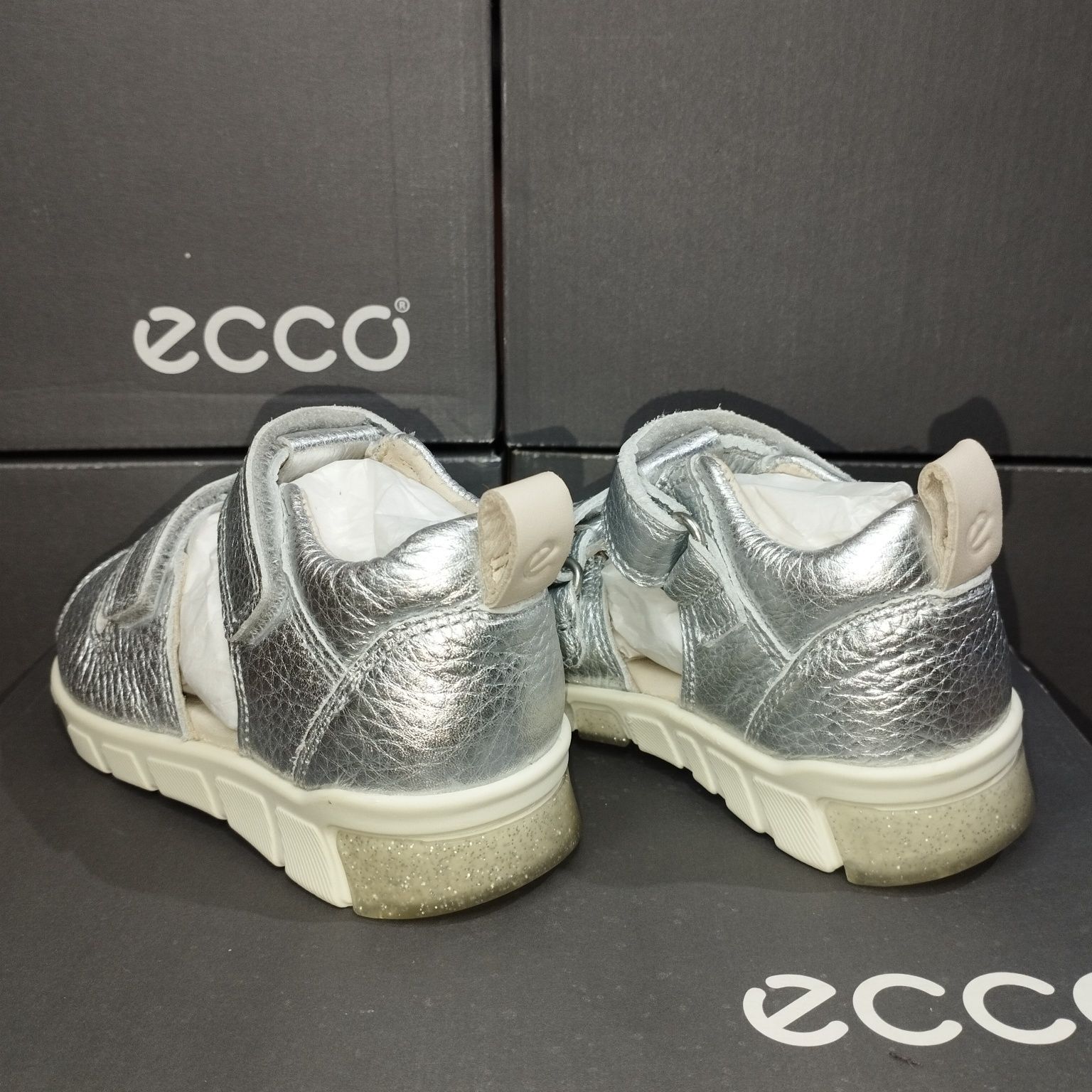 22,23,24,25,26. Босоніжки Ecco Mini Stride Sandal