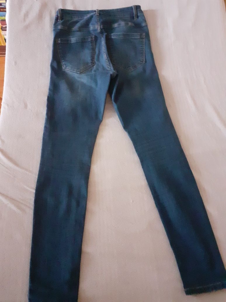 Spodnie jeansy Reserved 38