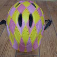 Kask do jazdy na rowerze, deskorolce lub rolkach