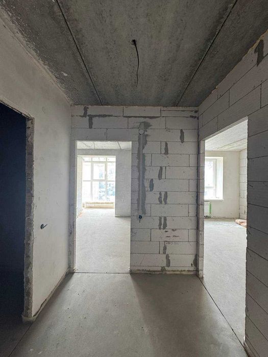 Продам 1к квартиру . Озерна . БудАльянс . Без комісії для покупця.