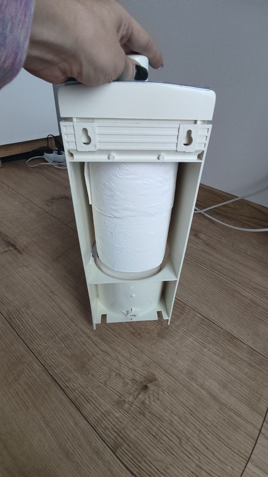 Podajnik do papieru toaletowego tork
