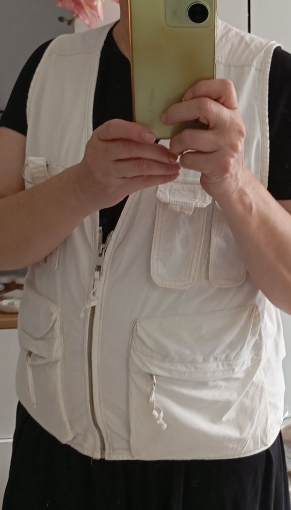 Na wycieczki i podróże,dużo kieszonek