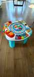 Stolik edukacyjny Smily Play