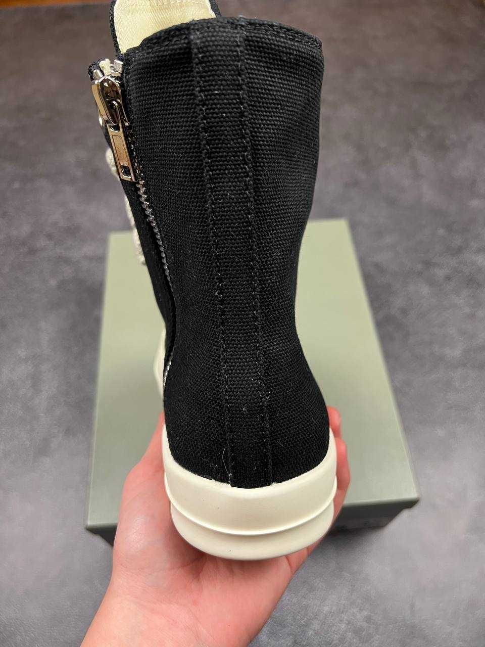 Rick Owens Ramones Jambo Lace Low Black White