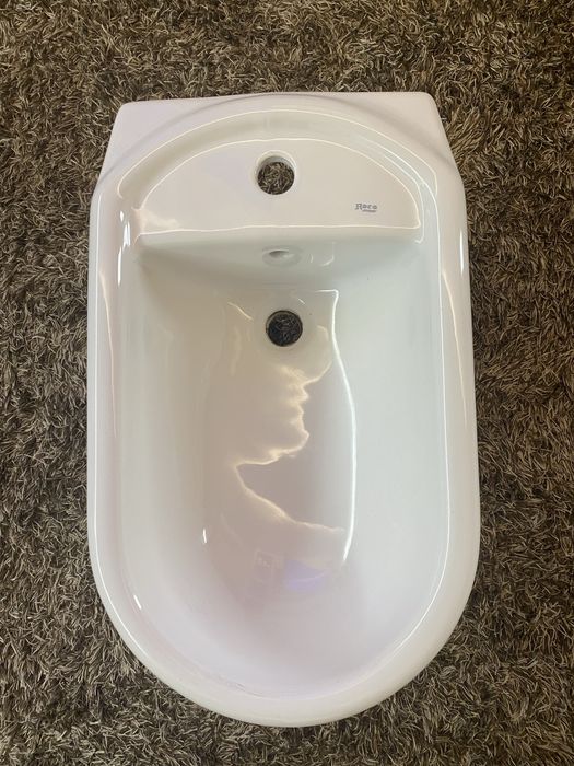 Bide branco marca Roca