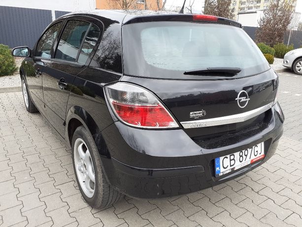 ASTRA 2008R. 1.6 Benzyna BiKsenon od właściciela