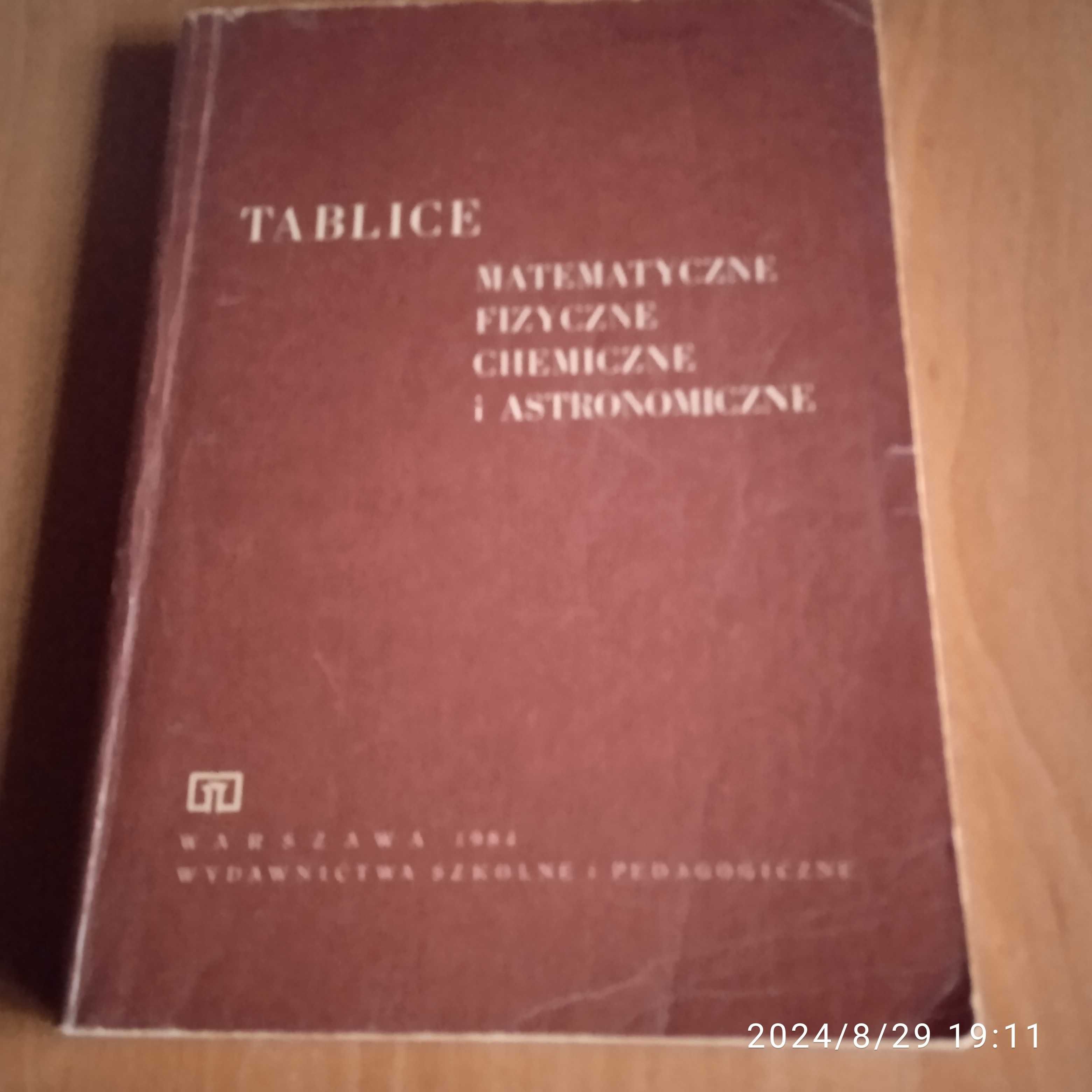 Tablice matematyczne, fizyczne, chemiczne i astronomiczne WSIP