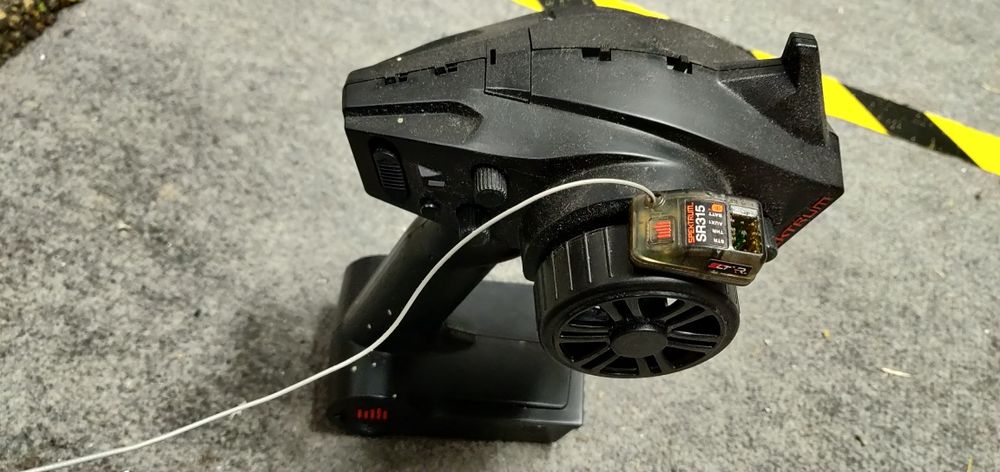 Comando RC Spektrum DX2E + Receptor SR315