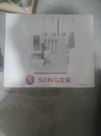 Máquina Singer 14SH754