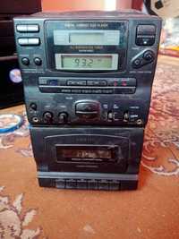 Radiomagnetofon CD Curtis CDL9512 Radio działa
