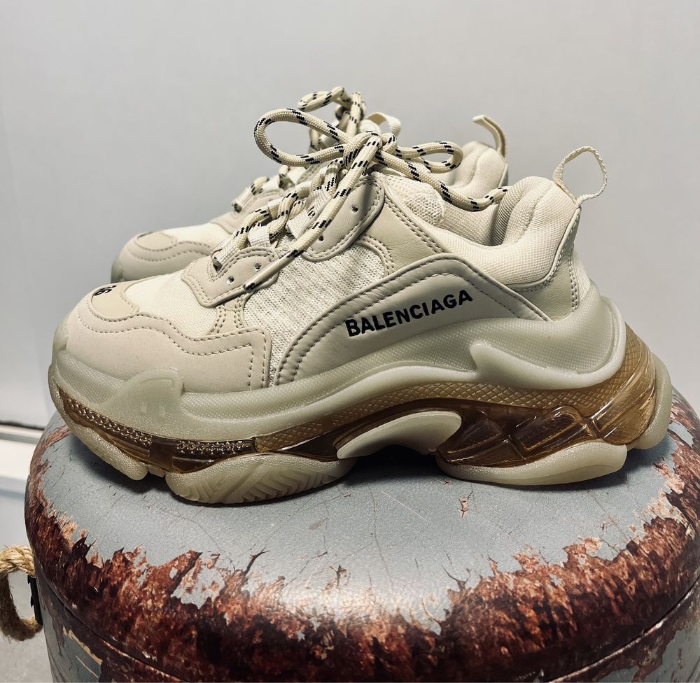 Balenciaga triple s 36