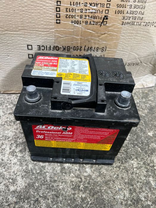 Аккумулятор 12v AGM Bolt