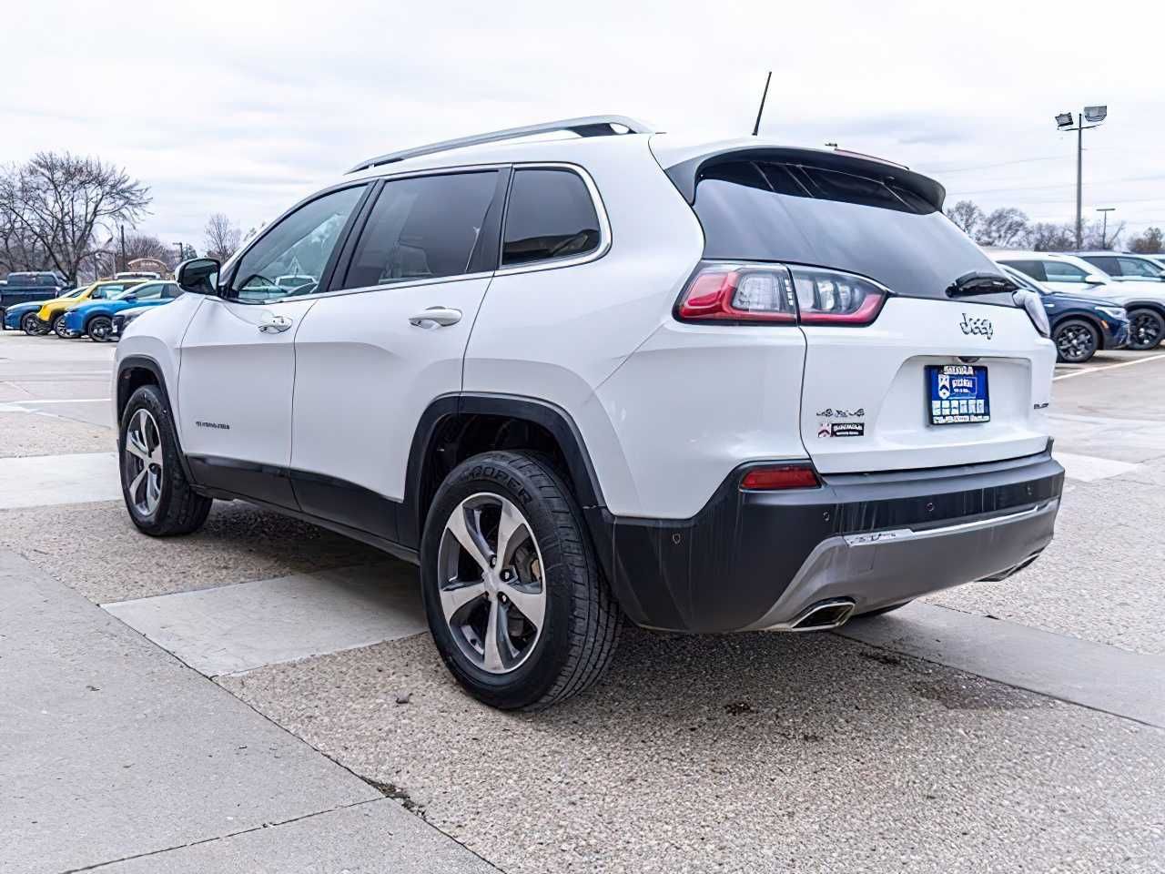 Jeep Cherokee  2019