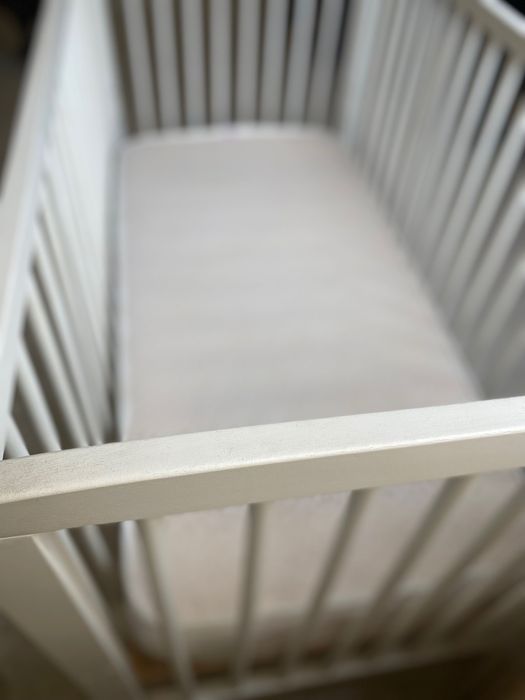 Berço braço com madeira